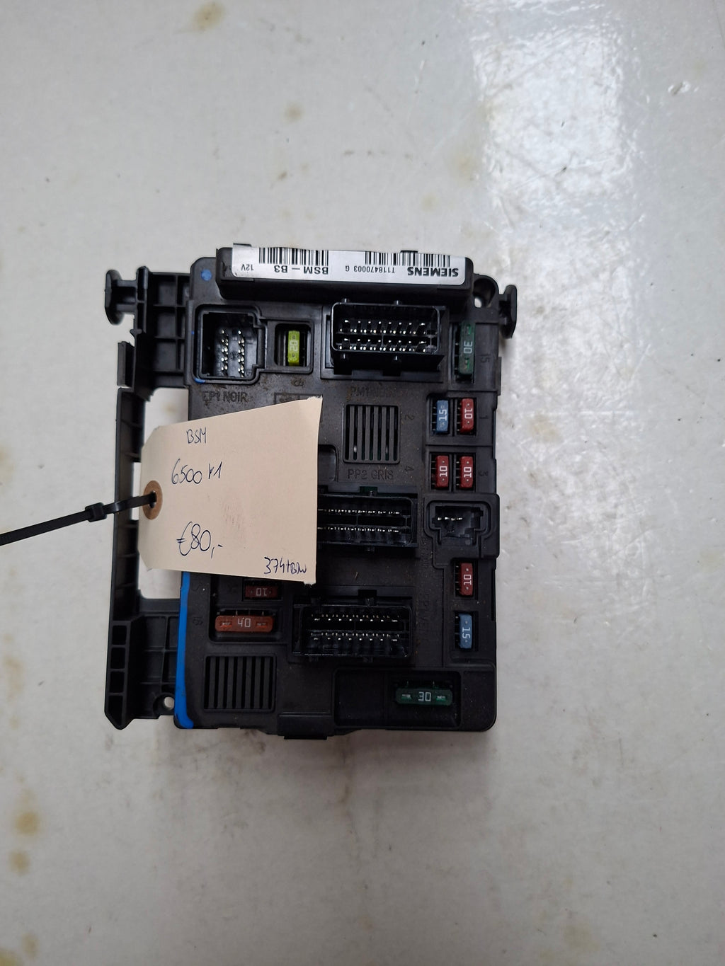 Originele BSM module van een Peugeot 206 (OEM 6500 Y1), bouwjaar 2004