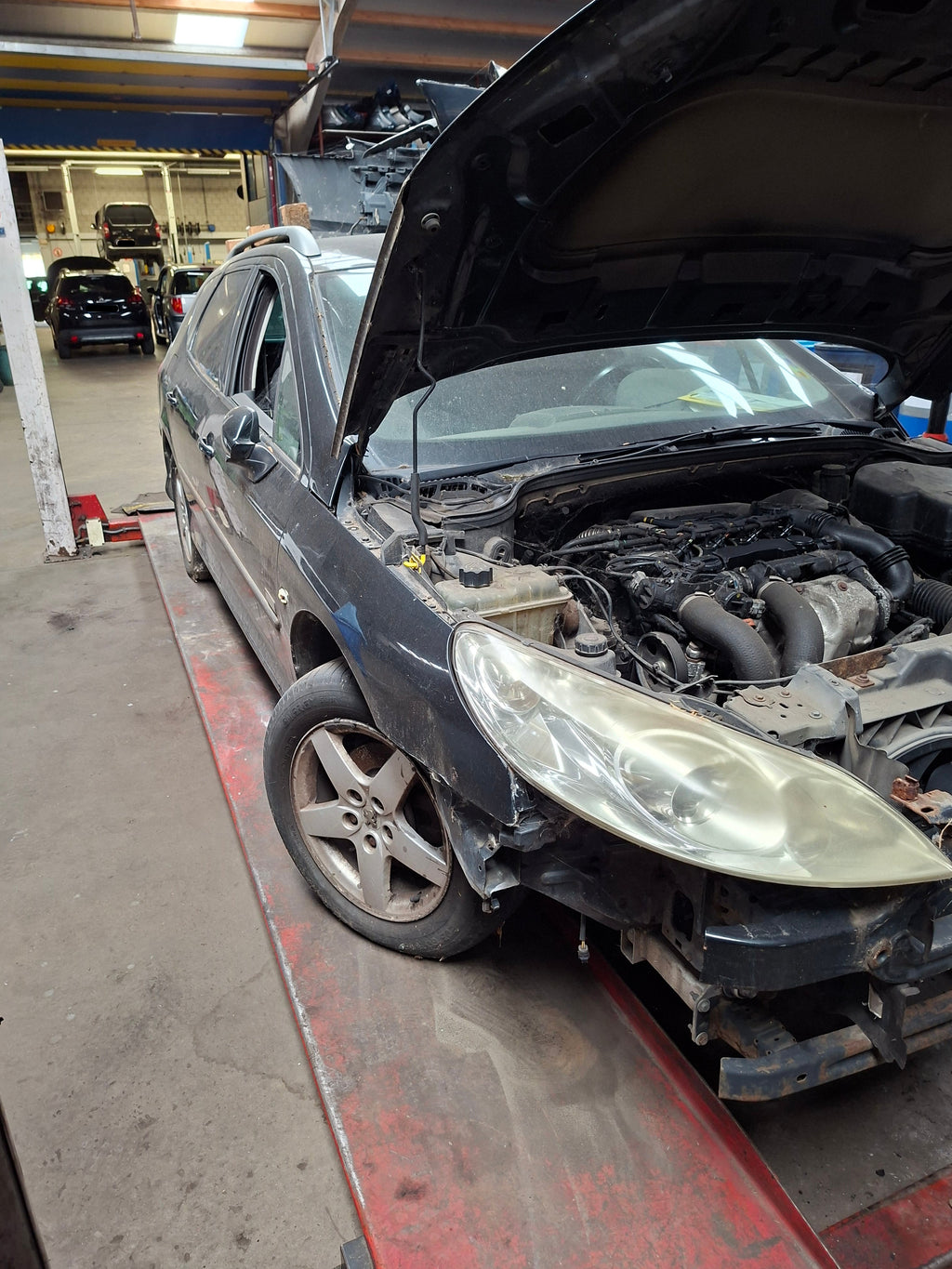PEUGEOT 407 SW