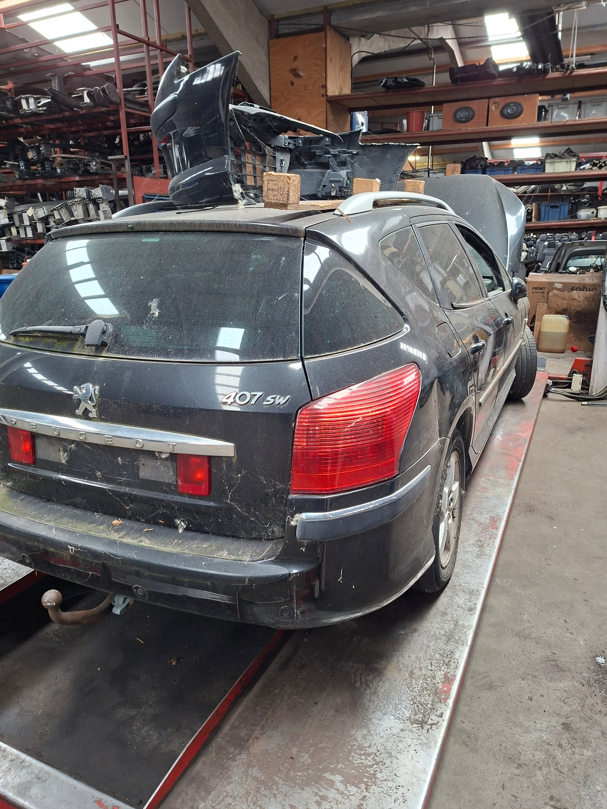 PEUGEOT 407 SW