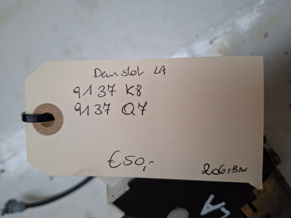 Origineel deurslot links achter van een Peugeot 407 (OEM 9137 K8 / 9137 Q7), bouwjaar 2006