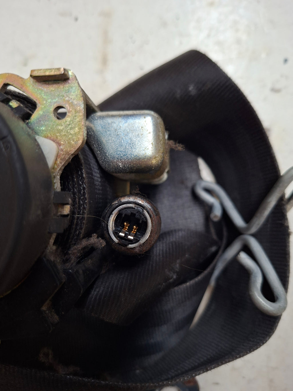 Originele gordel links voor van een Peugeot 407 (OEM 8974 HG), bouwjaar 2006