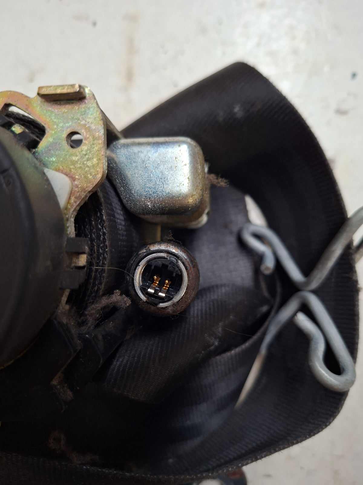 Originele gordel links voor van een Peugeot 407 (OEM 8974 HG), bouwjaar 2006